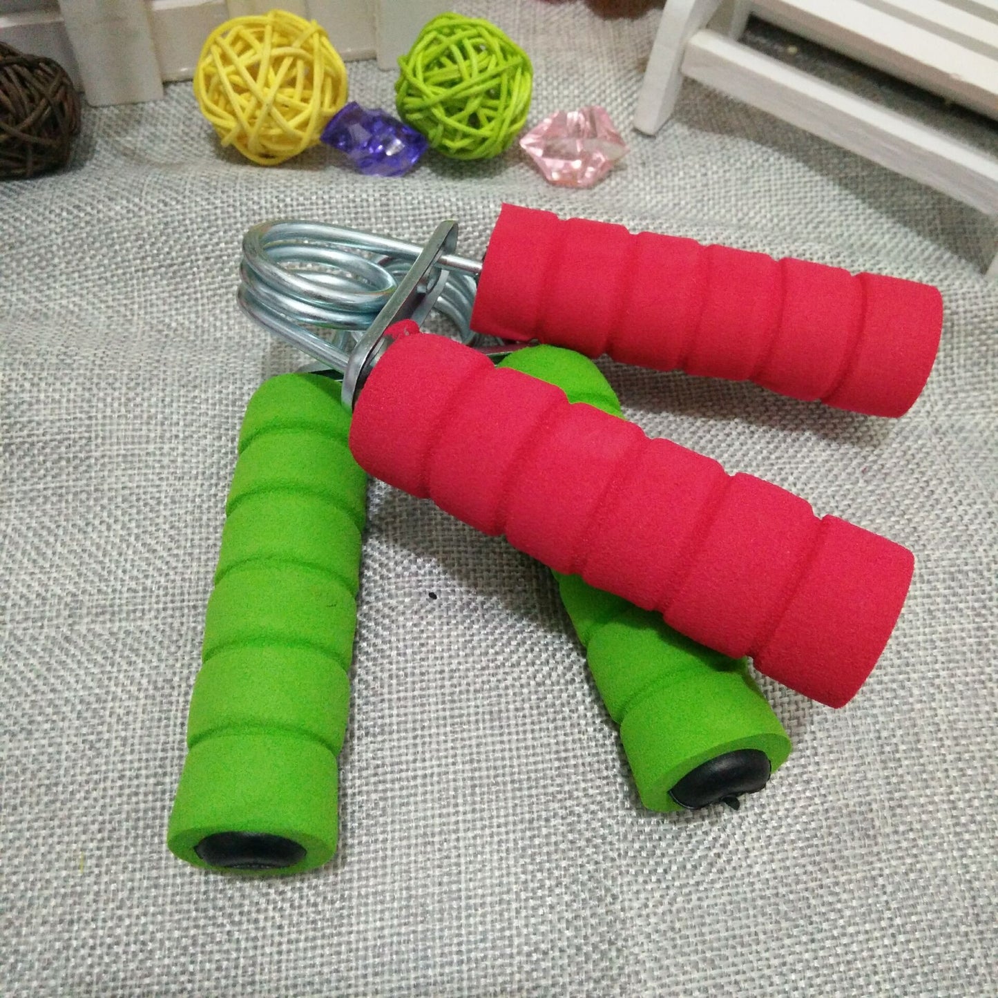 Adjustable Hand & Finger Grip Strengthner